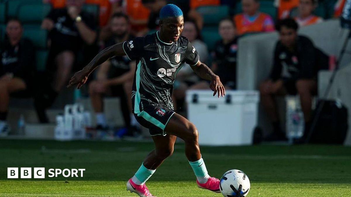 Why are there so few African players in the WSL?