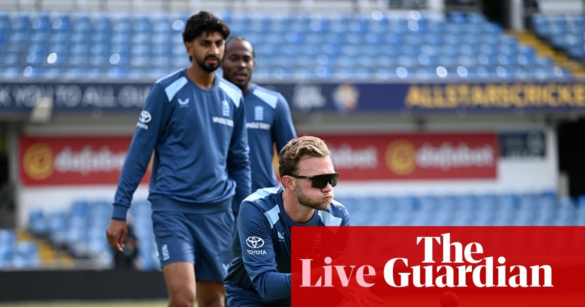 England v Pakistan: first men’s cricket Test, day one – live