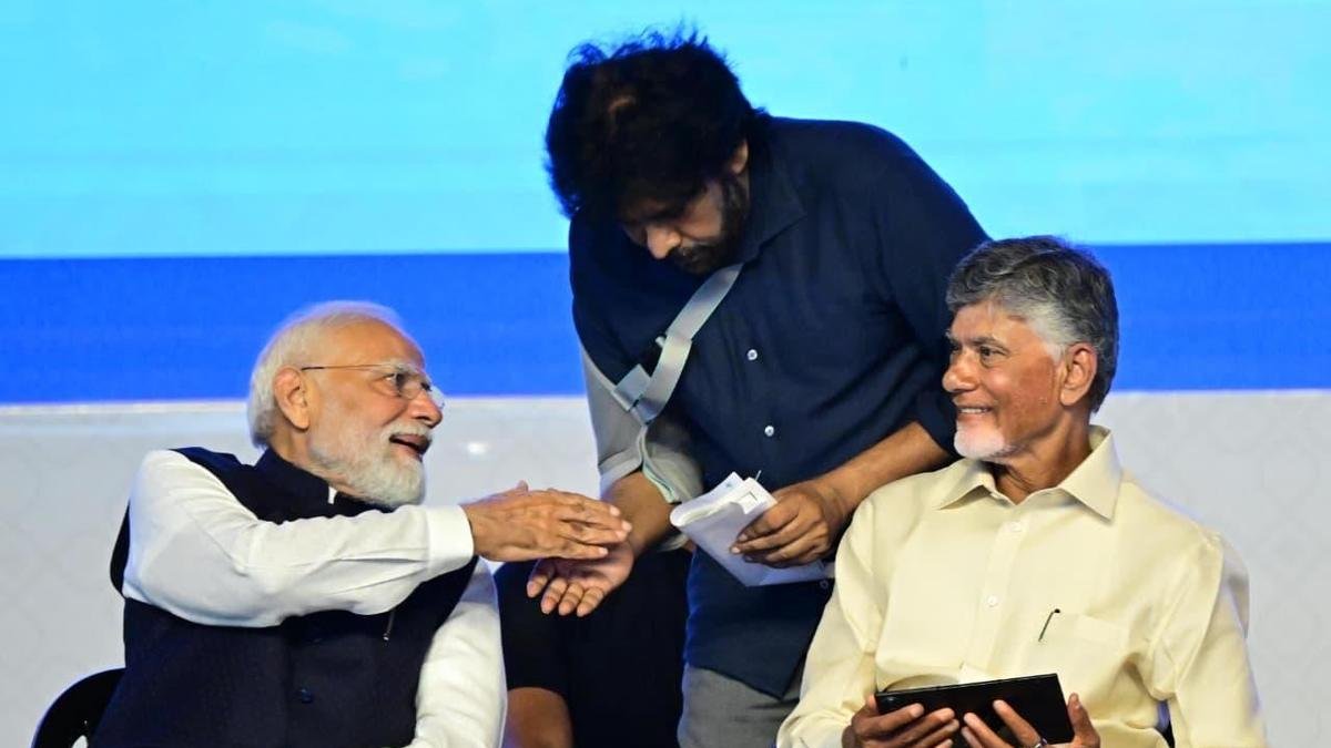 ‘Tears rolled down my eyes’: Pawan Kalyan on abuse against Modi