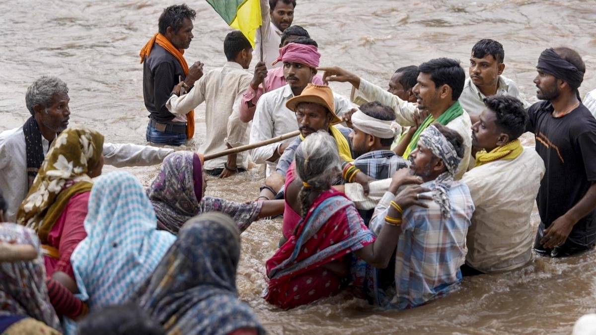 Why the Centre is passing on issues raised by Ken-Betwa protesters to State governments | Explained