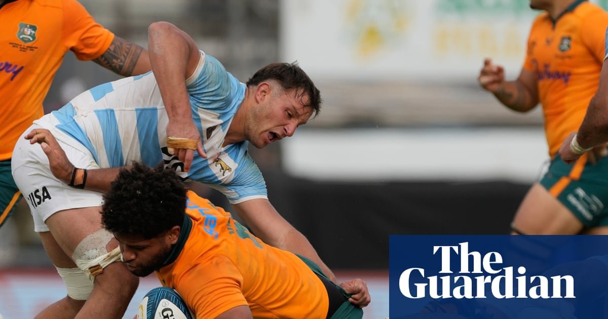 Wallabies defeat Argentina in thriller to maintain Les Kiss’s winning run