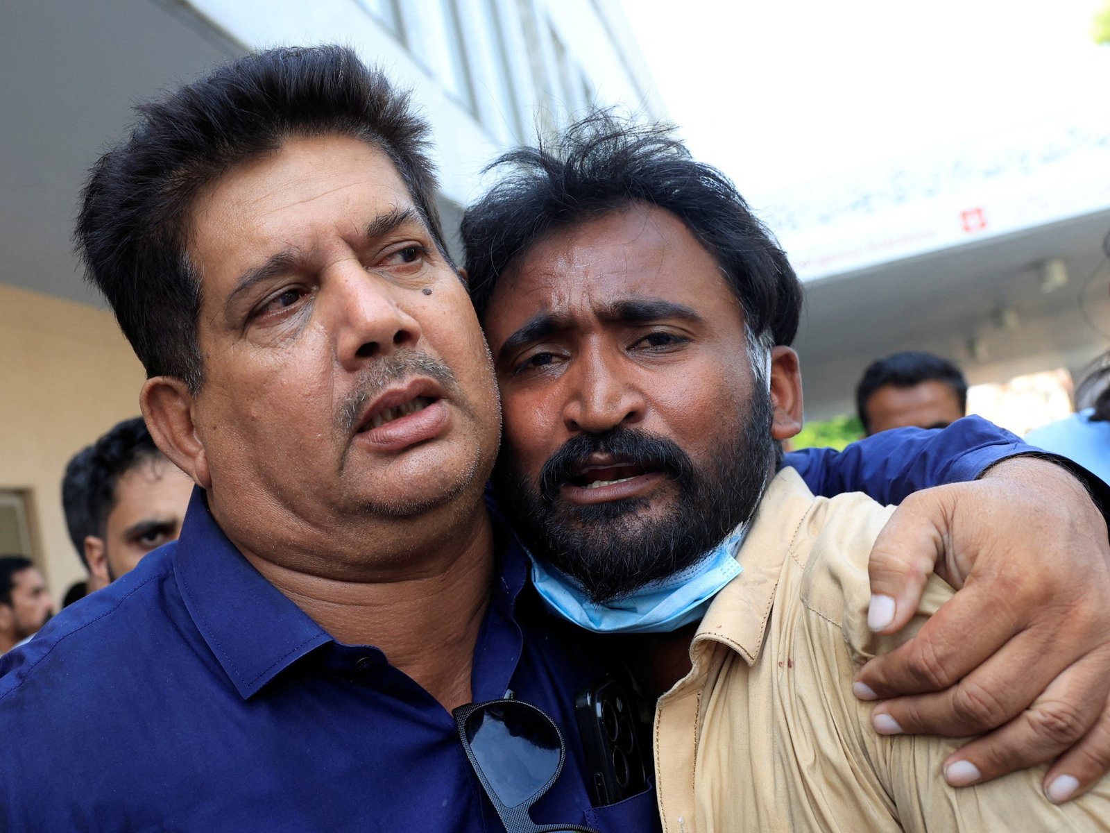 At least 14 newborn babies killed in Pakistan hospital nursery fire
