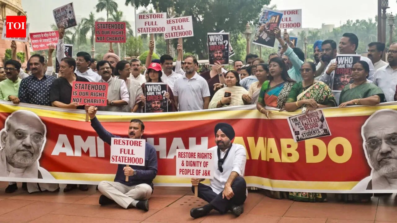 With all eyes on delimitation & FCRA, Parliament monsoon session sinks deeper into deadlock