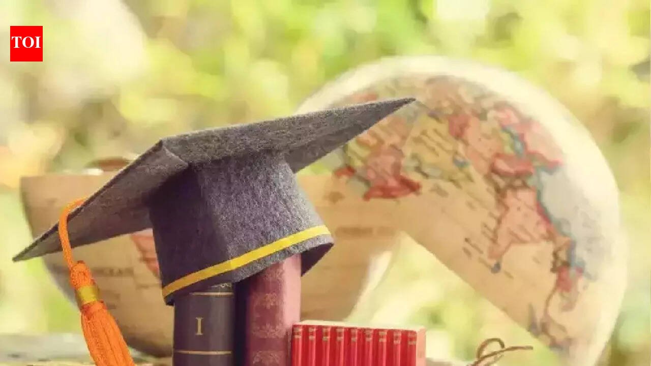 UP scholarship 2025-26: Portal to reopen on September 1 for students who missed applications due to technical issues, check complete details here