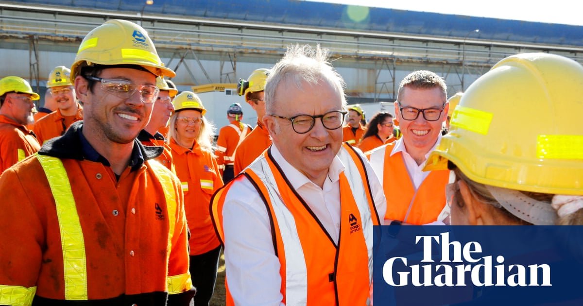 Australia’s largest aluminium smelter to run on renewables by 2033 after Rio Tinto strikes $2.5bn taxpayer bailout deal