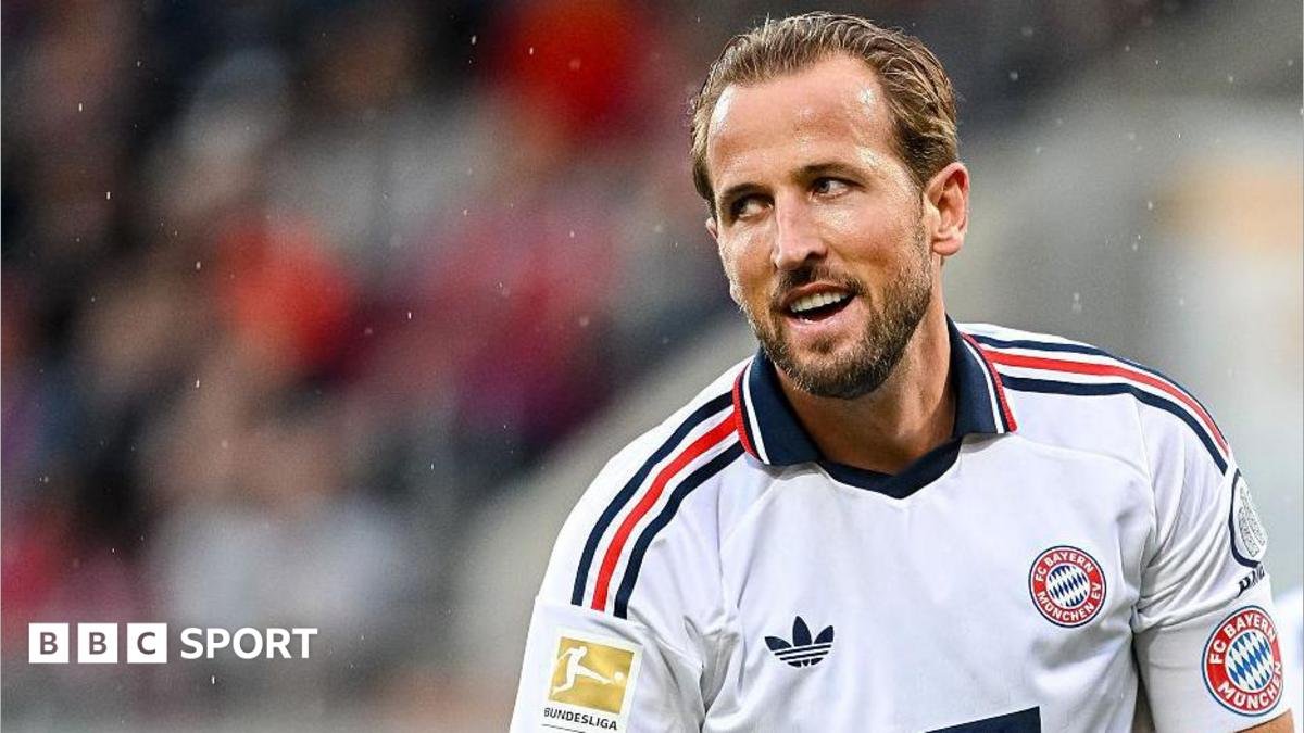 Kane first Englishman to win Germany's player of the year award