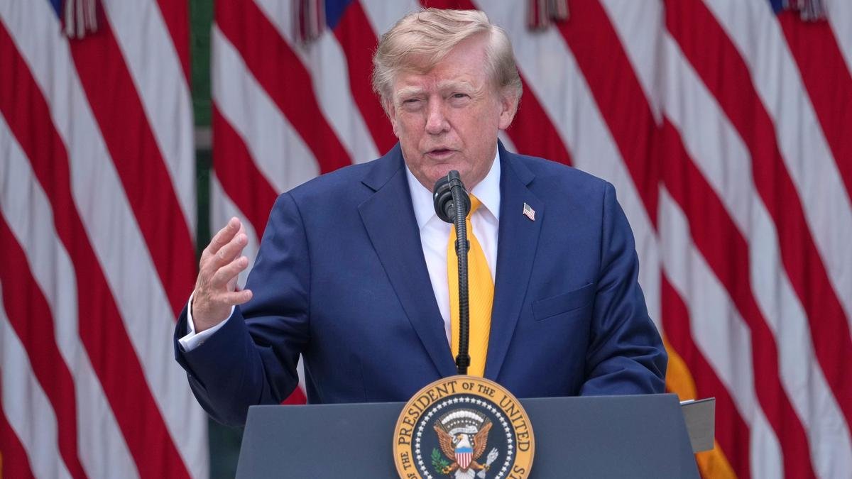 U.S. pauses visa appointments worldwide amid Trump's immigration crackdown: Report
