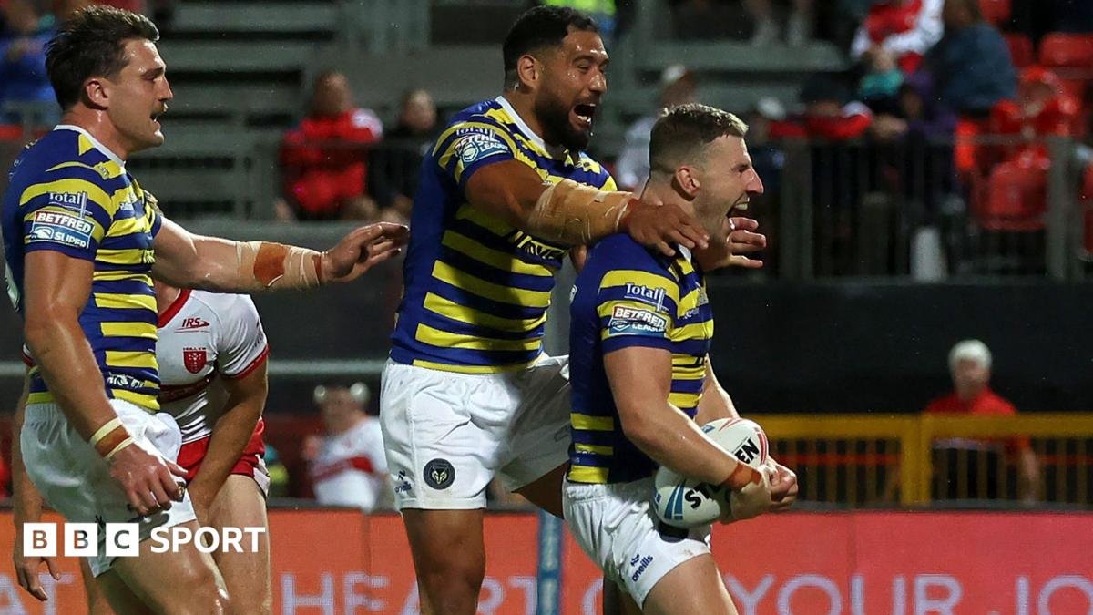 Williams scores in Warrington's victory at Hull KR