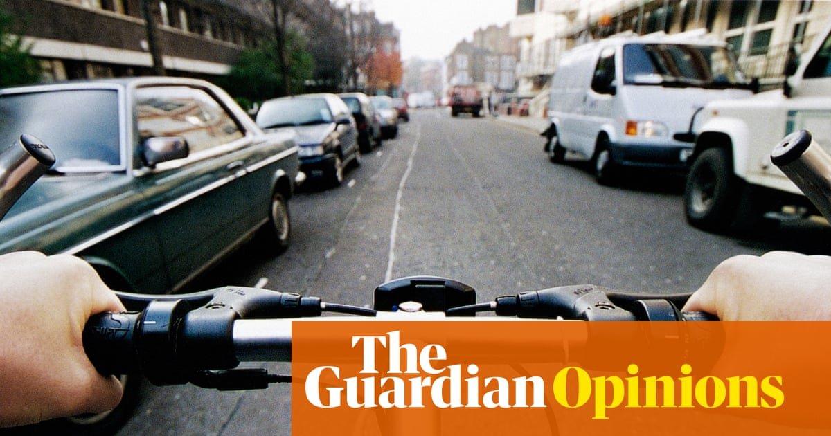 I’ll admit it: I’ve cycled through red lights. But Britain’s traffic laws are to blame, not me | Simon Jenkins