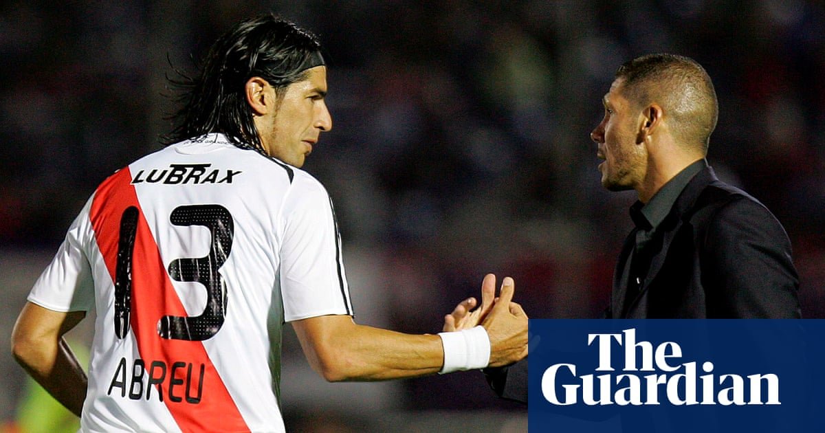 Which footballer has played for the most clubs in their career? | The Knowledge