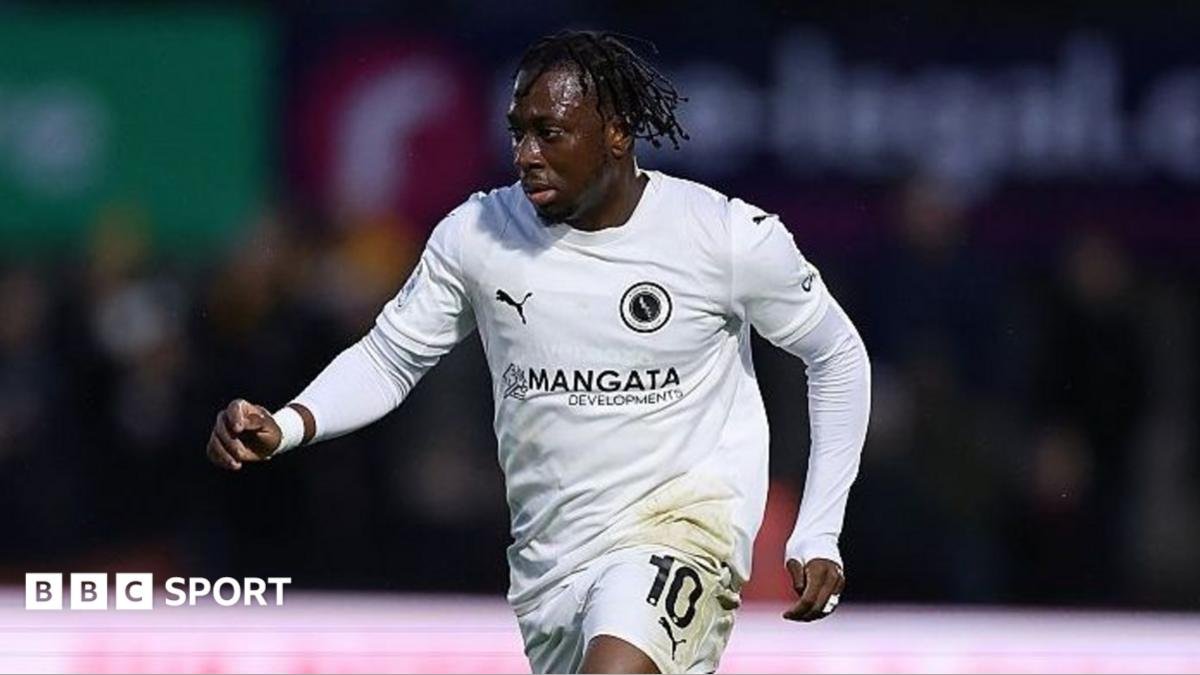 Boreham Wood accept Vardy-beating record fee for Abdulmalik