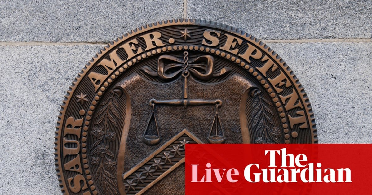 US long-term borrowing costs rise to 25-year high, as inflation fears hit bond sale – business live