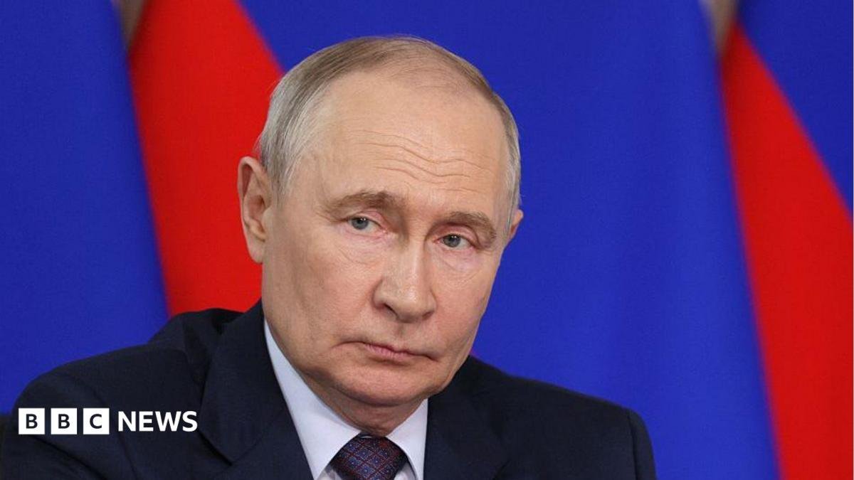 Japan protests against Putin visit to disputed islands