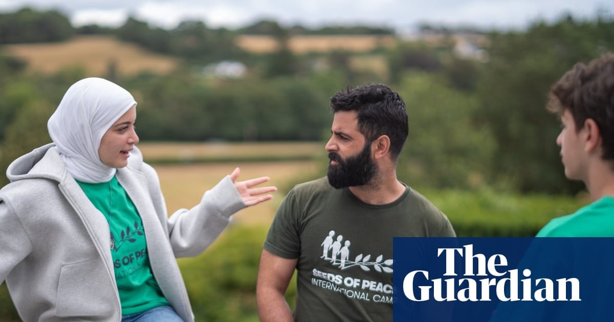 Planting the seeds? Teenagers from across global divide talk peace in Devon