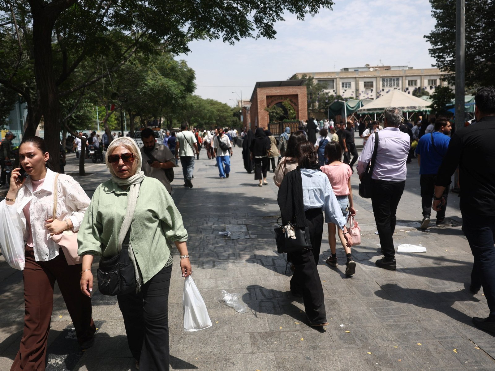 Uncertainty on Iranians’ minds as Trump fluctuates on war and talk