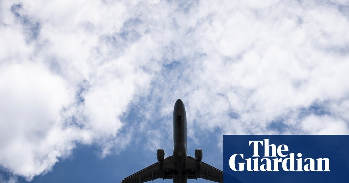 US airfares expected to stay high even if Iran ceasefire drops oil prices, experts say