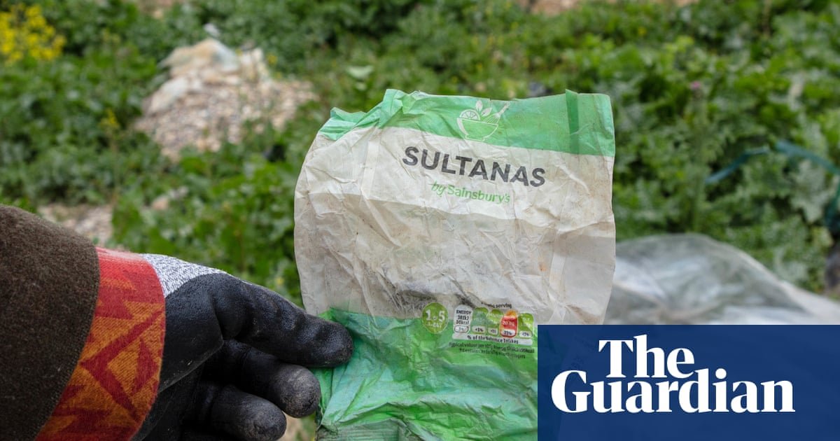 ‘Waste colonialism’ – the Turkish city carrying the weight of Britain’s pollution problem
