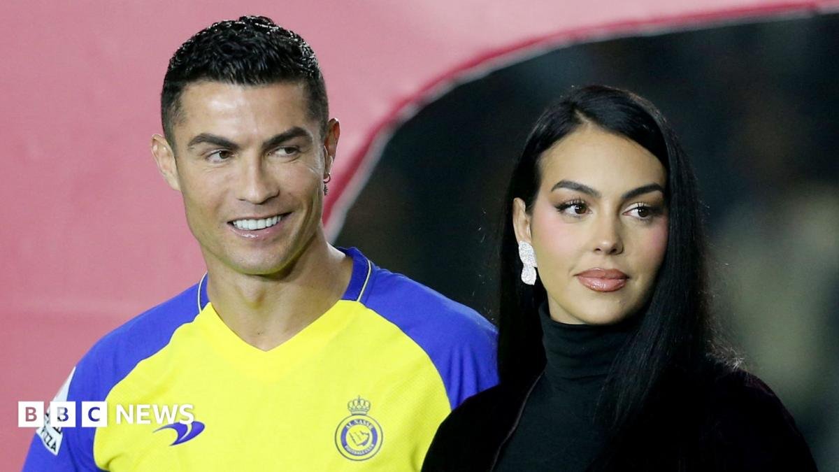 Cristiano Ronaldo marries long-time partner Georgina Rodríguez