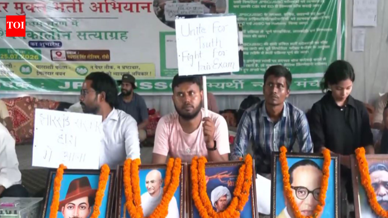 "Transparency must be brought": Jharkhand students continue indefinite Satyagraha over alleged JPSC, JSSC irregularities
