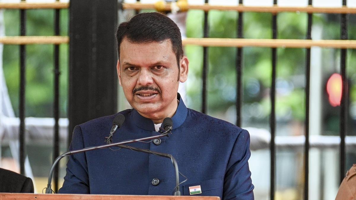 Fadnavis backs Modi’s ‘intellectual Naxals’ remark