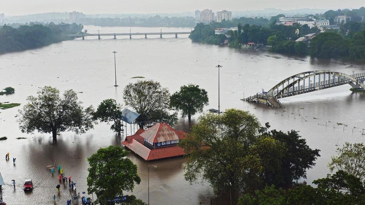 Kerala heavy rains LIVE: Eight dead, 13 injured, 8 missing following rains: Kerala CM