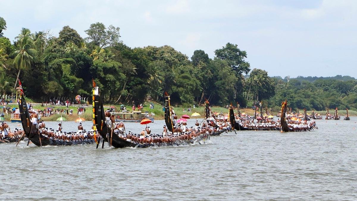 Melukara and Kottathoor Kaithakkodi win Aranmula Uthrittathi Boat Race