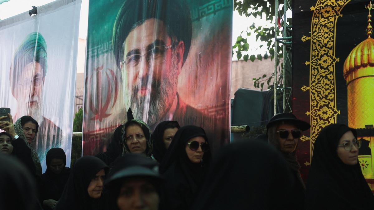 West Asia war LIVE: Iran-Oman diplomatic engagement on Hormuz enters new phase, reports Iranian media