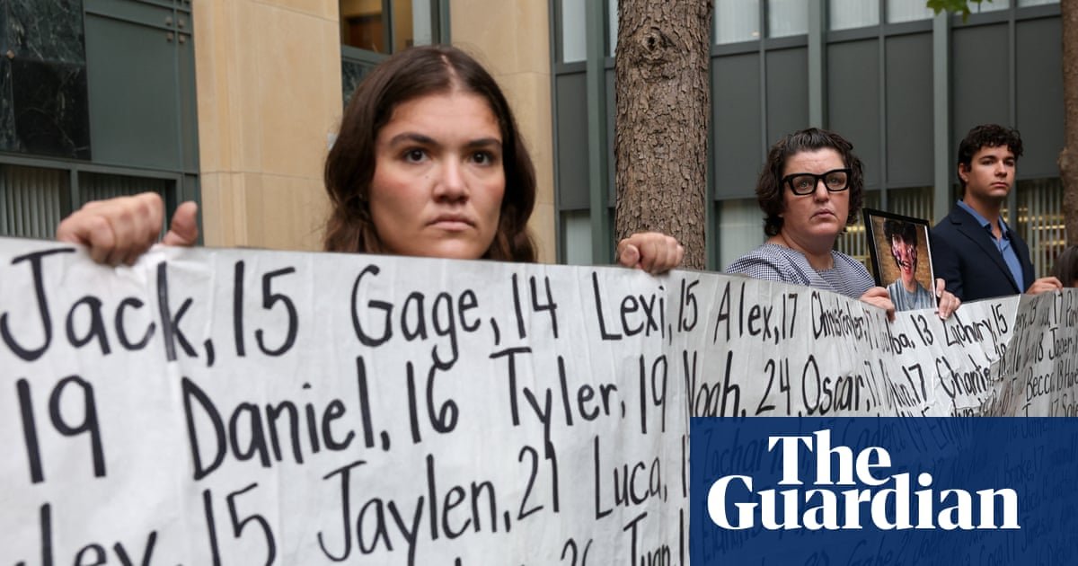 Social media on trial as $200bn case against Facebook and Instagram begins