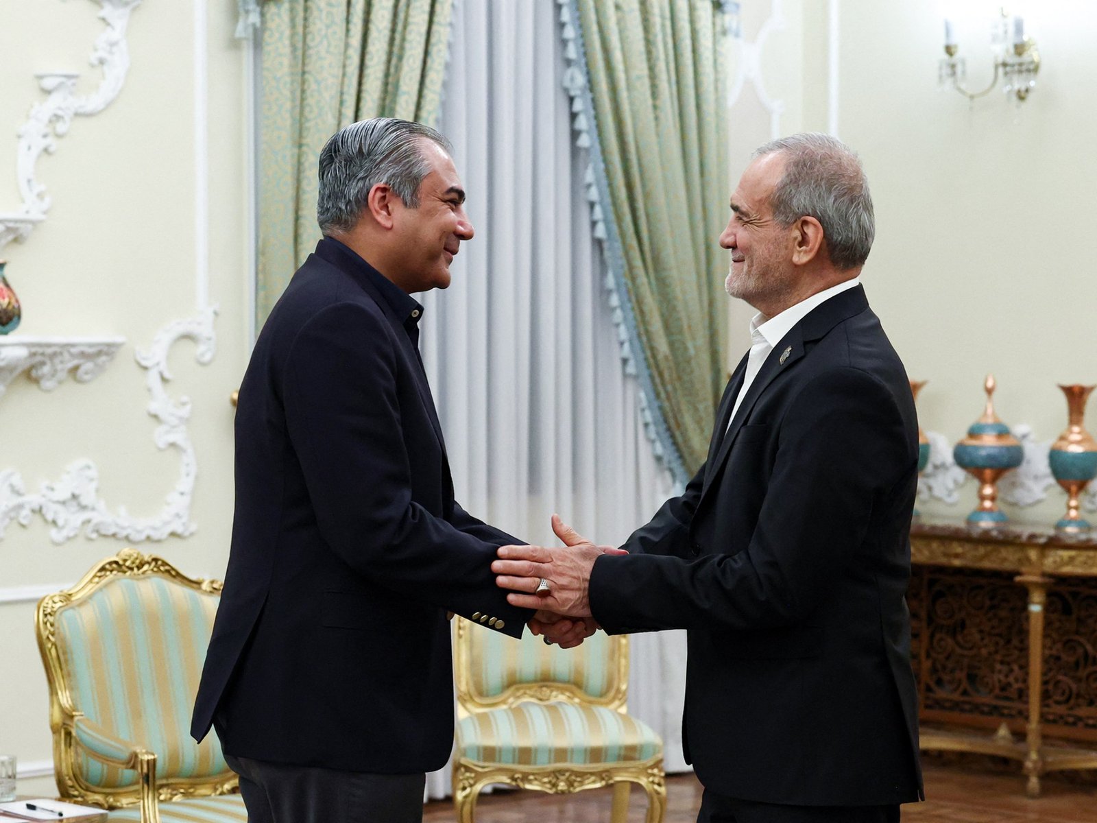 Iran holds firm on Hormuz conditions as Pakistan’s Naqvi visits Tehran