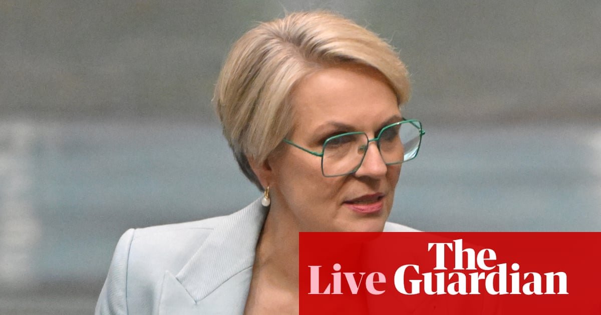 News live: limits on smartglasses being considered, Plibersek says; missing Australian woman located safely in Nepal