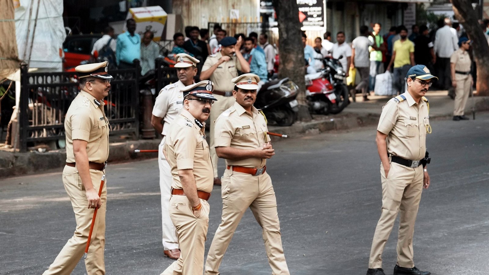 Navy sailor, wife and 2 children found dead at Mumbai residence; probe underway