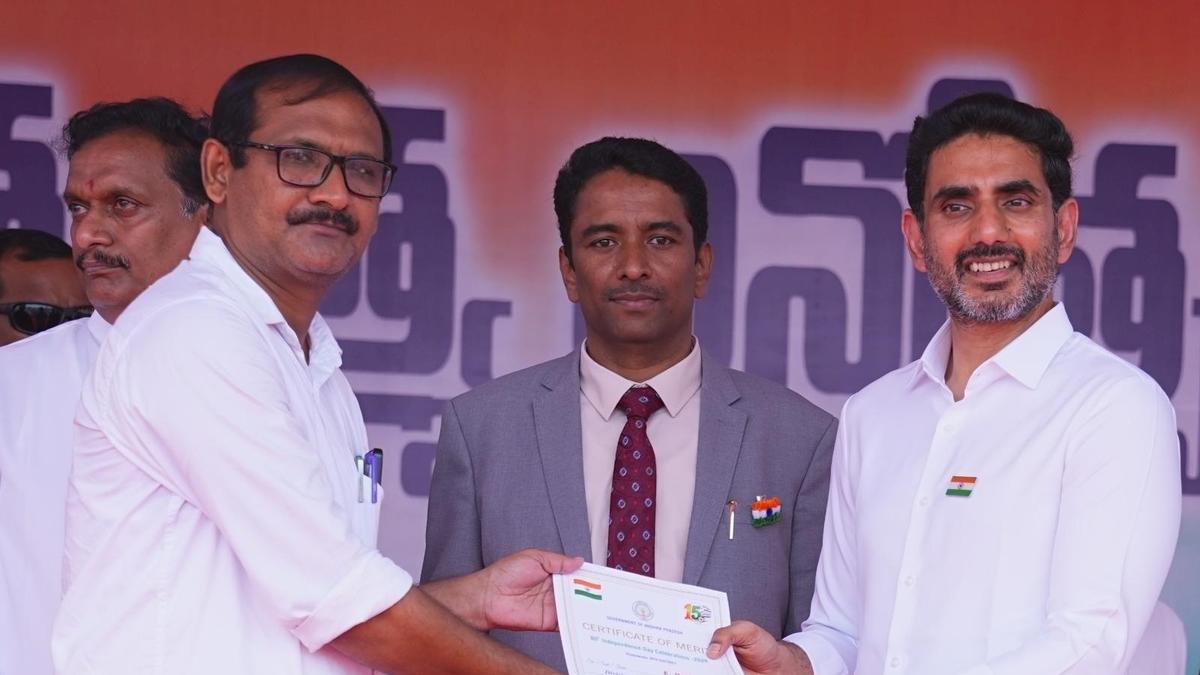 Join hands in achieving ‘Swarnandhra’, exhorts IT Minister Lokesh