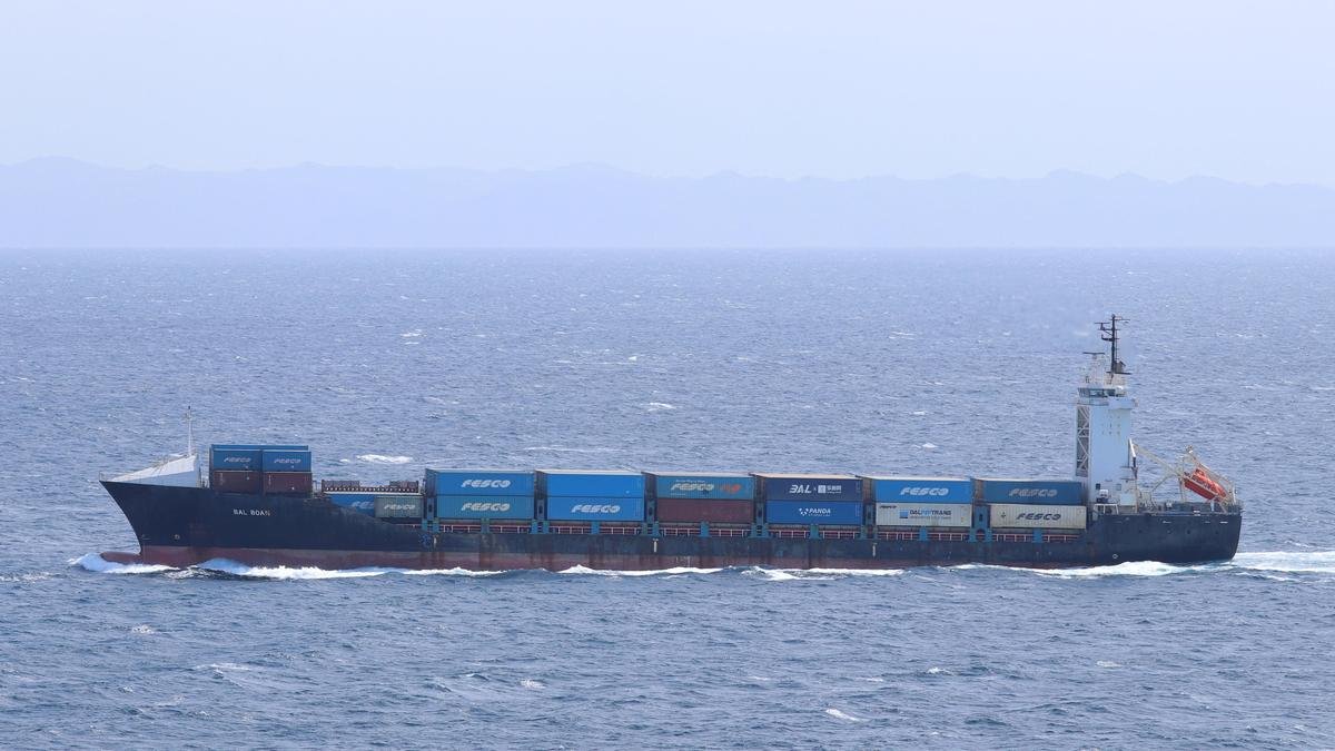 West Asia war LIVE: U.S. helicopter fired on ship that tried to break Iran ports blockade