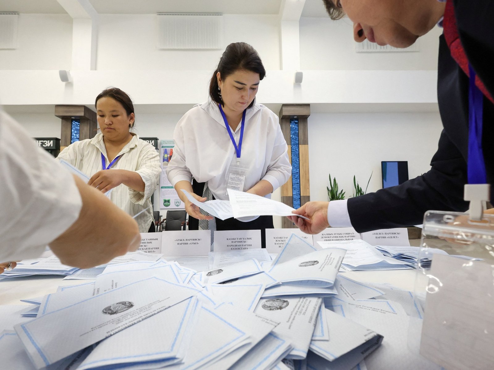 Kazakhstan’s newly formed pro-government party wins parliamentary election