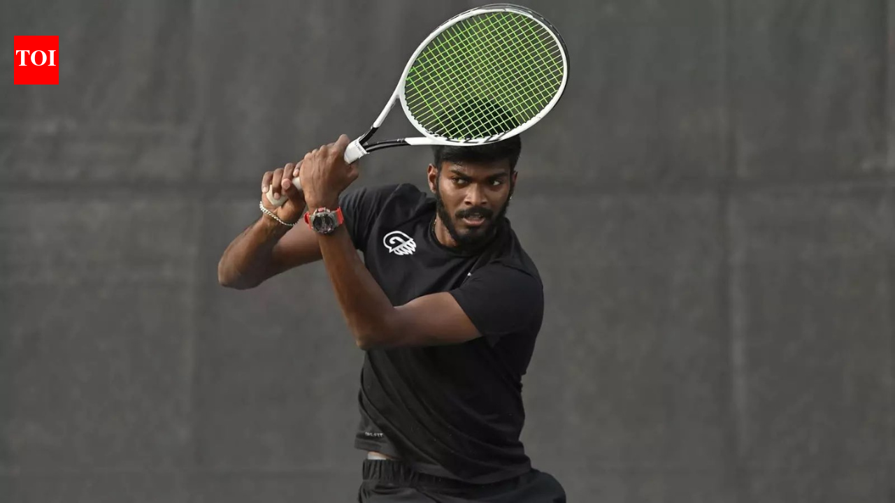 Lucky loser Dhakshineshwar Suresh makes history for Indian tennis at Winston-Salem