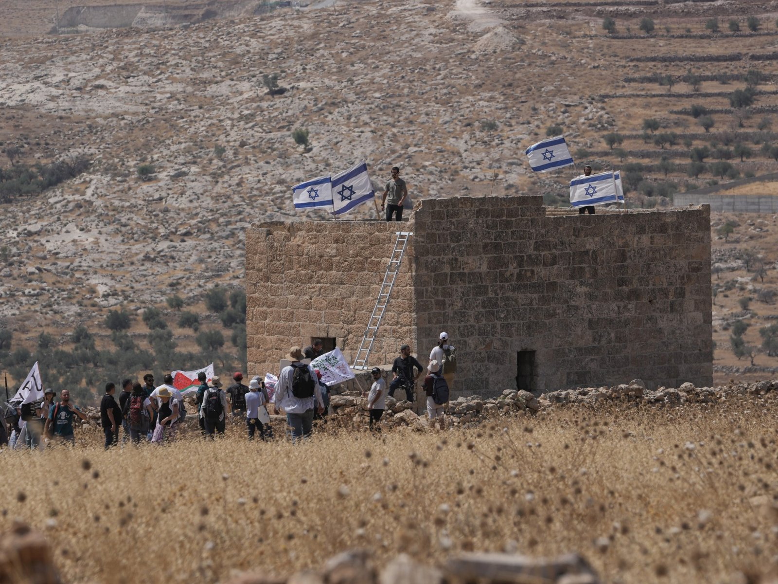 State-backed Israeli settler violence forces West Bank displacement: HRW