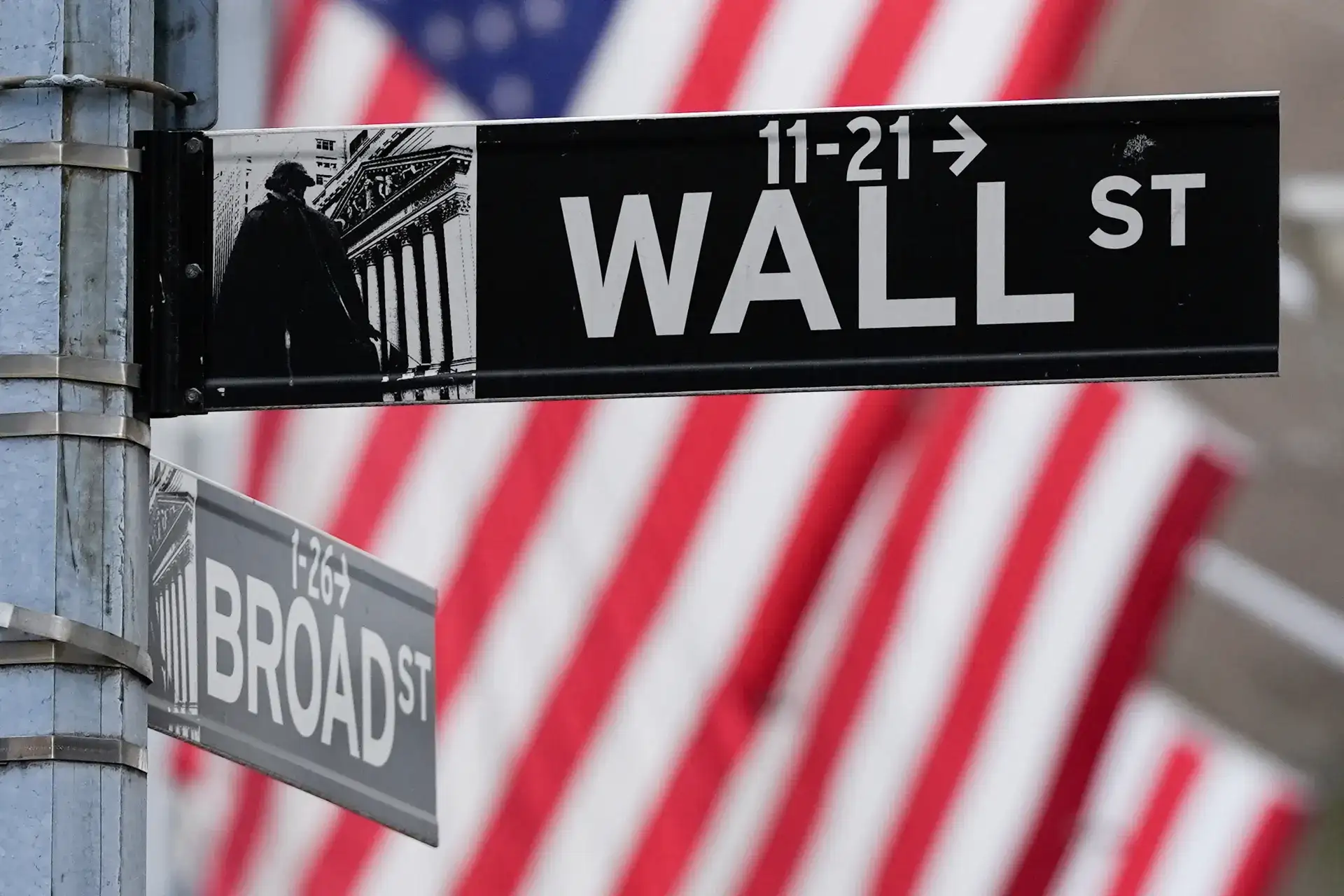 US stocks: S&P 500, Dow hit record highs on strong AI-linked earnings, Mideast deal hopes