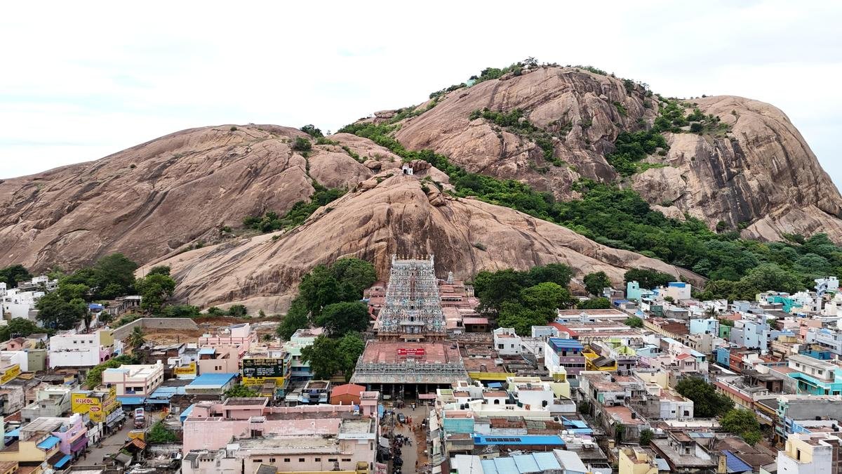 Thirupparankundram row: Supreme Court agrees to hear T.N. government plea, but gives the State no interim relief