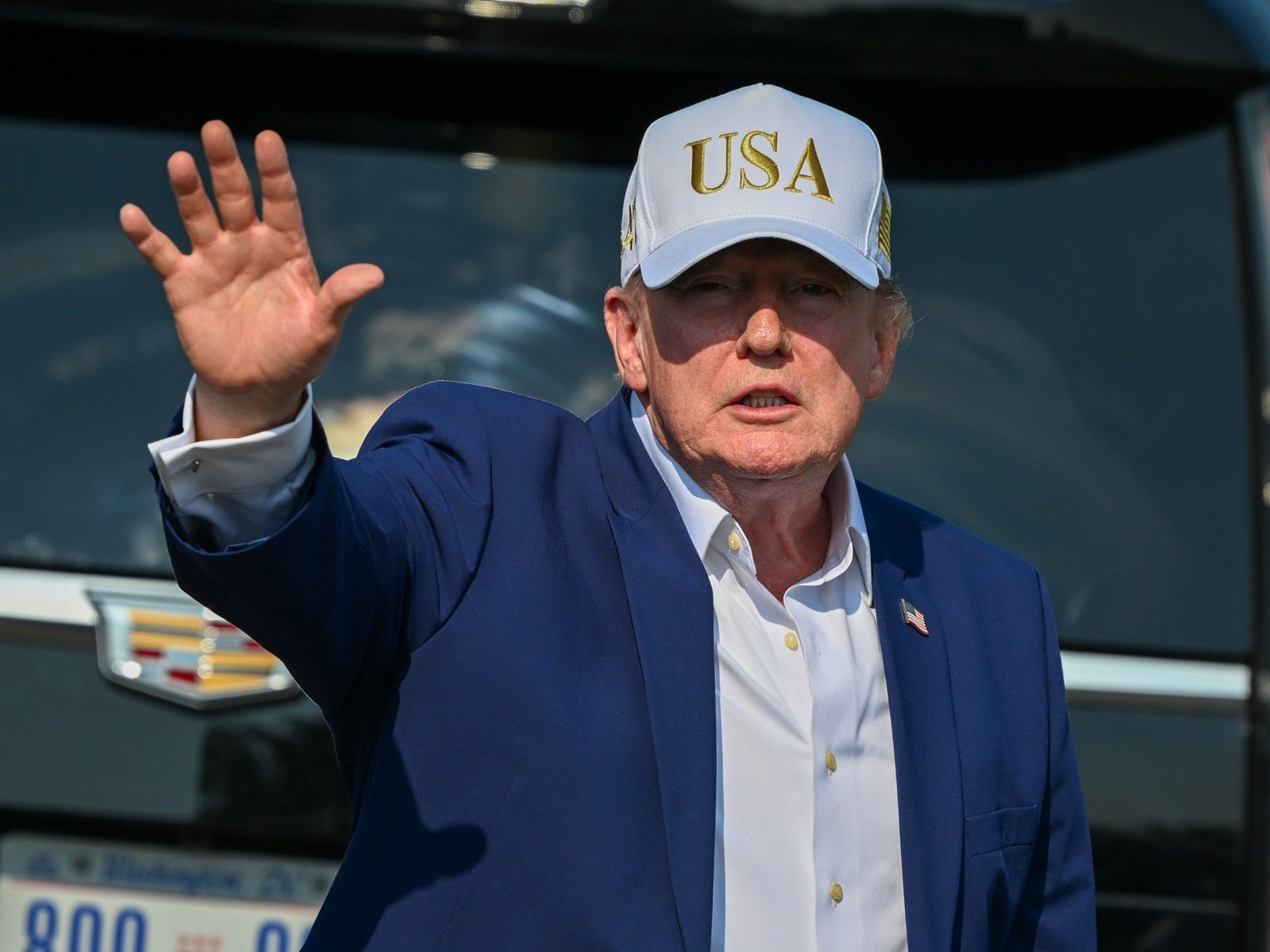 Trump signals shift to economic pressure on Iran over new military strikes