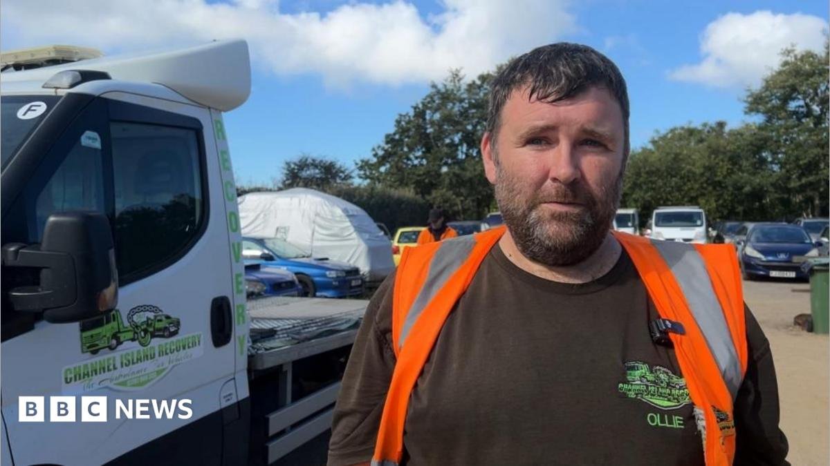 Rising fuel prices 'cost tow truck business £10k'