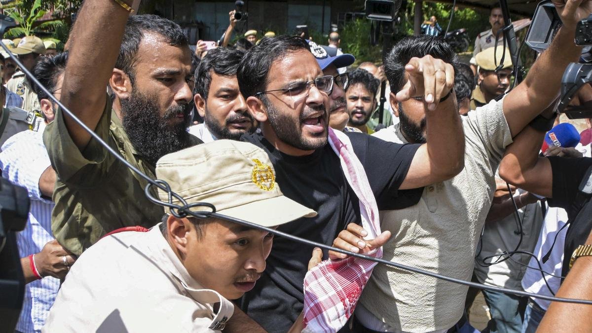 'Illegal detention' by Assam Police finally ended: CJP’s Ashutosh Ranka after release