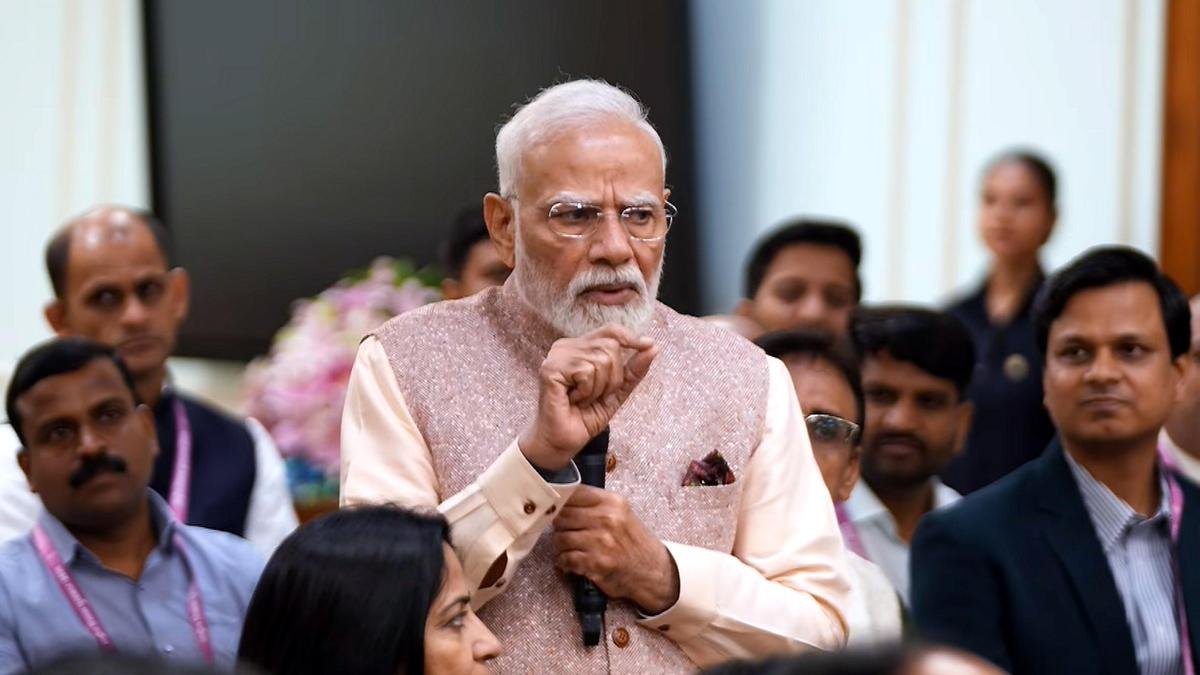 PM Modi urges teachers to address excessive screen time, drug addiction among students