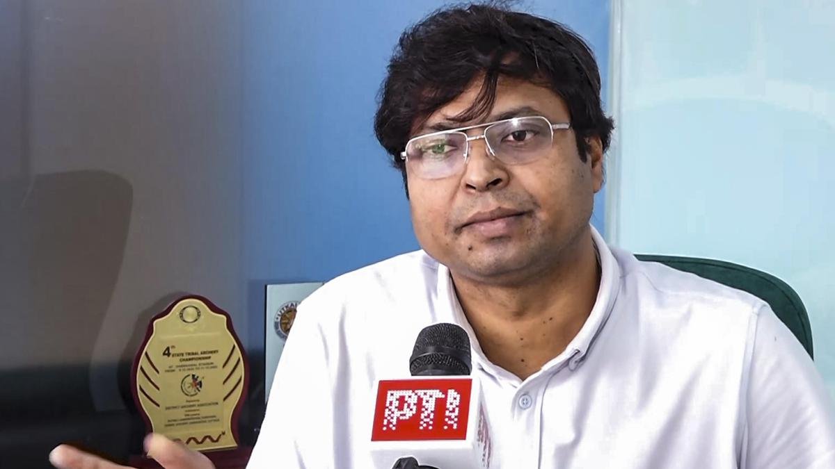 Hockey India strips Director General Srivastava of all powers
