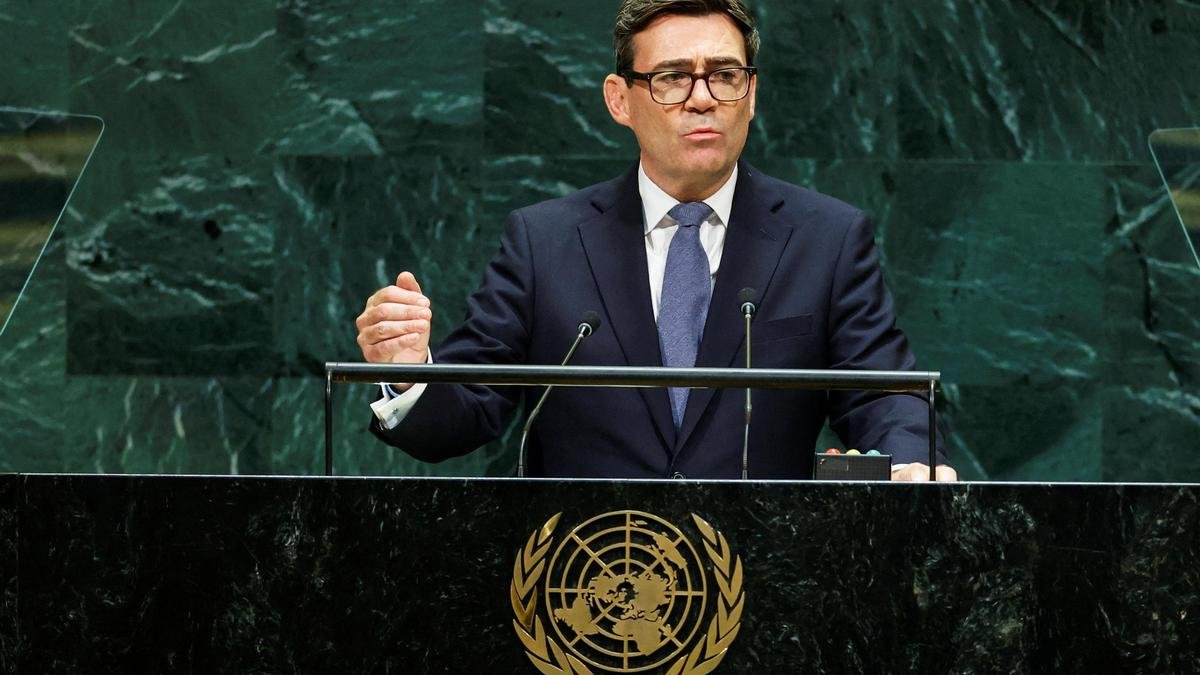 UK ready to lead global push on AI Standards, Burnham tells UN