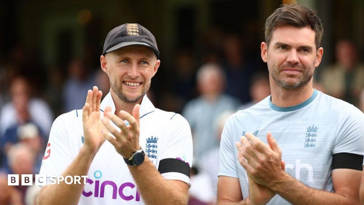 Which England player has had the most Test team-mates?