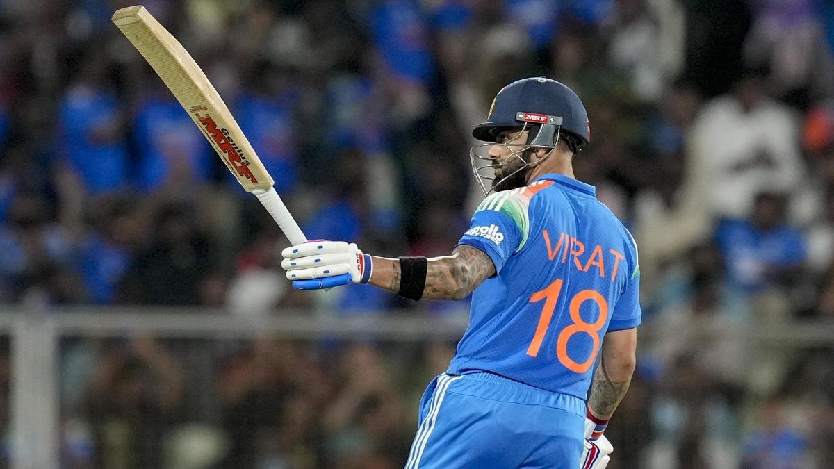Virat Kohli completes 15,000 runs in ODI cricket