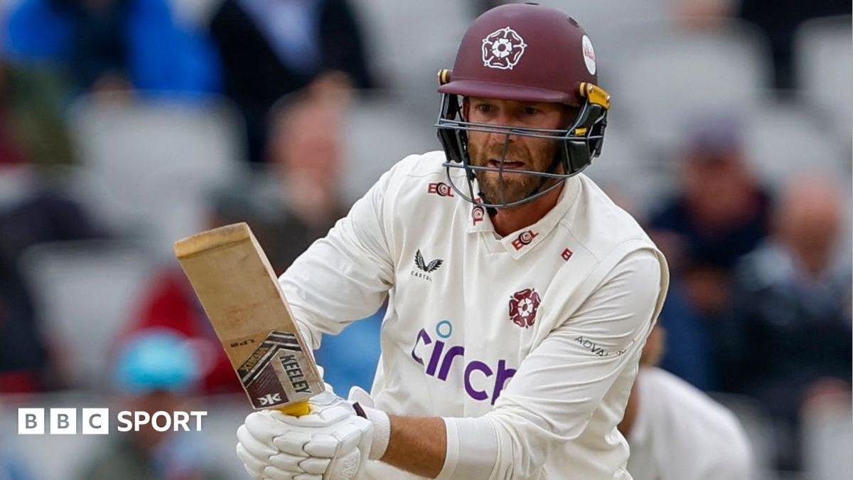 Promotion-chasing Northants trail against Derbyshire