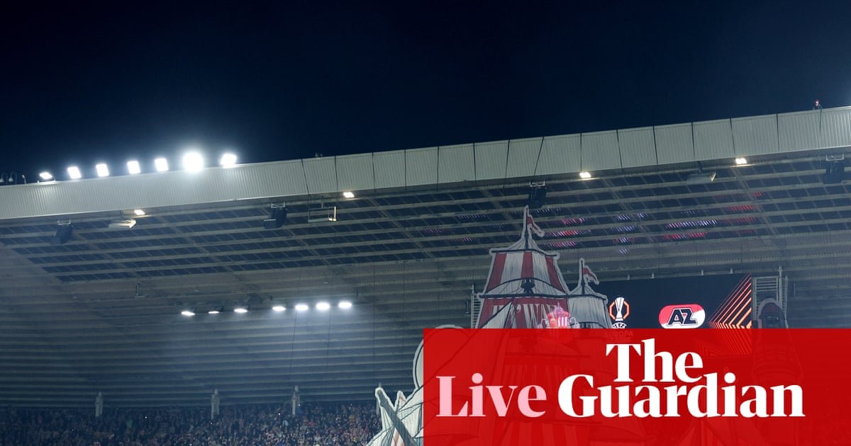 Sunderland v AZ, Milan v Benfica and more: Europa League clockwatch – live