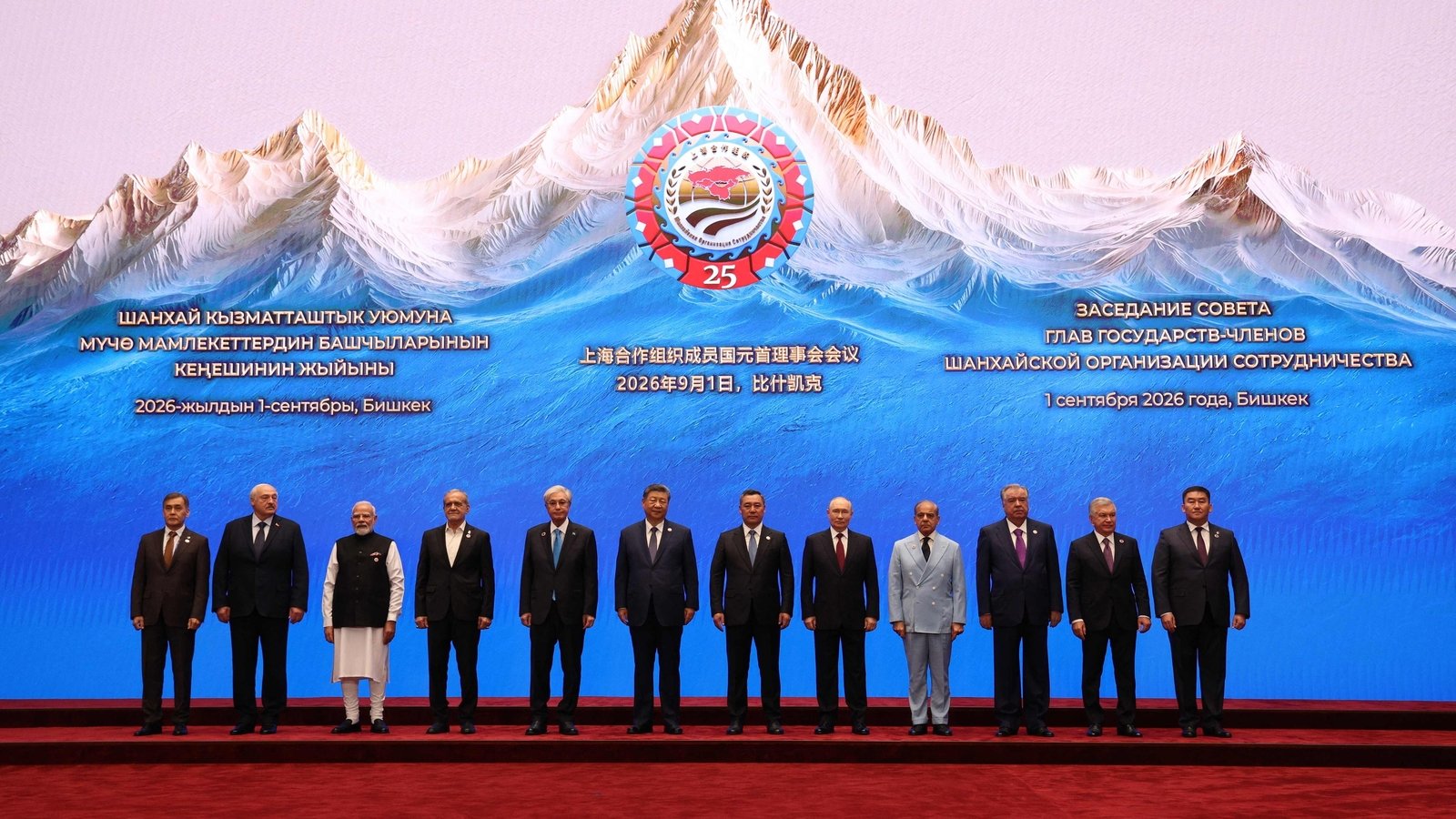 The power frame: Modi, Xi, Putin, Sharif feature in SCO Summit group photo