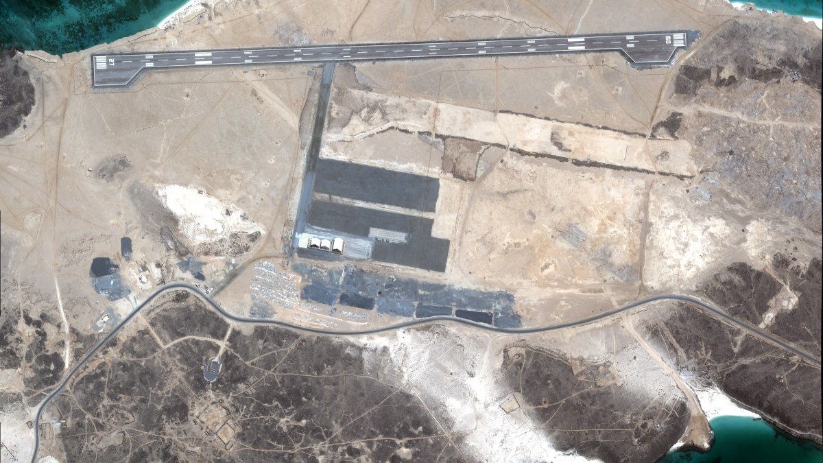 Iran-backed Houthis seize strategic Mayun Island: Can they hold it?